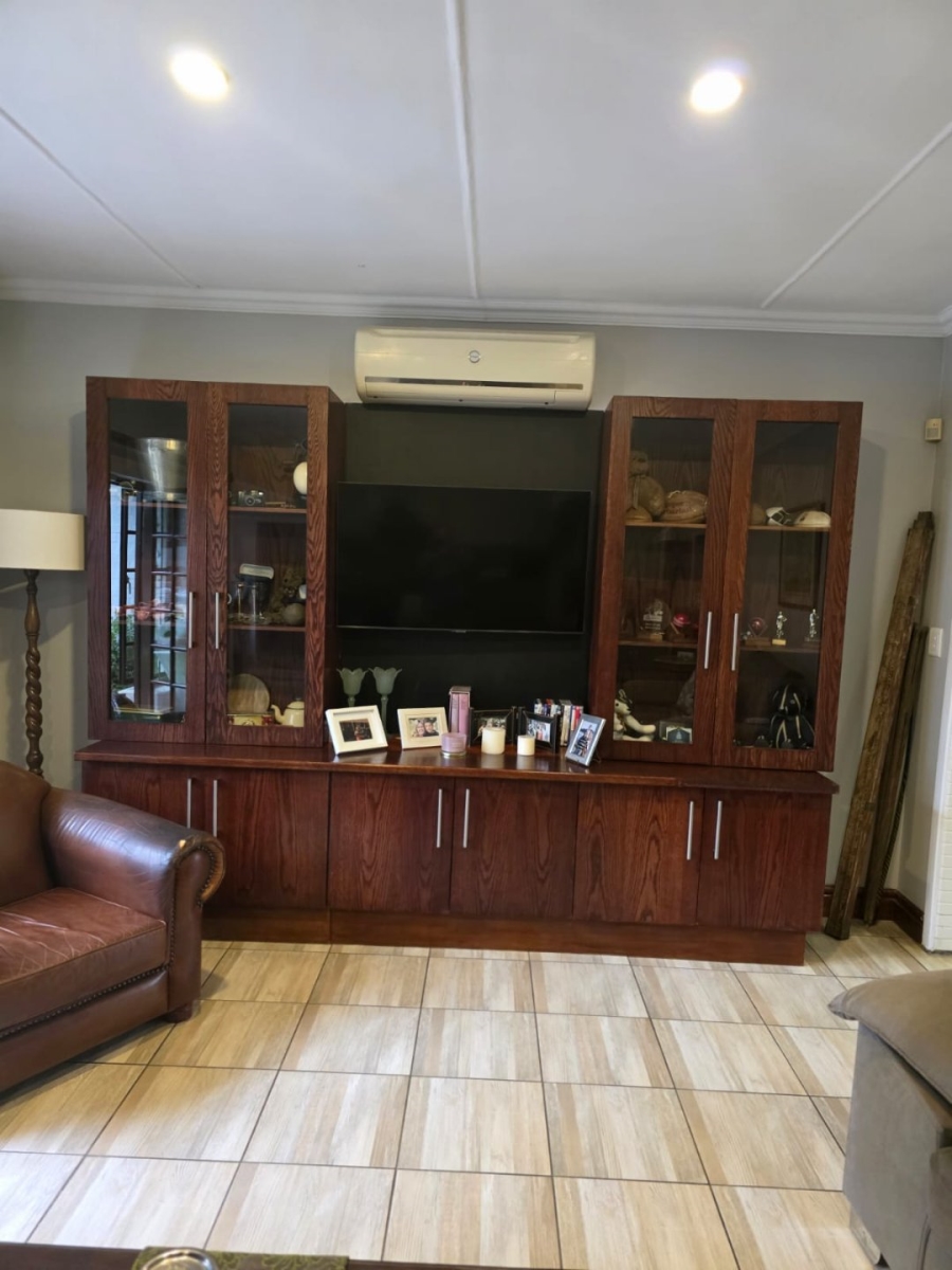 4 Bedroom Property for Sale in Universitas Free State
